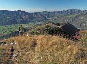 Salita da Rovetta a Cima Paré (1642 m.) il 21 ottobre 2010 - Piero ed Erica - FOTOGALLERY